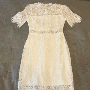 Lulu's remarkable white dress